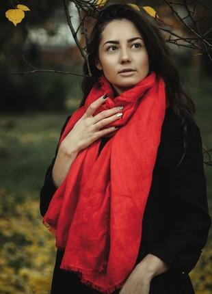 Красный льняной шарф подробнее2 фото