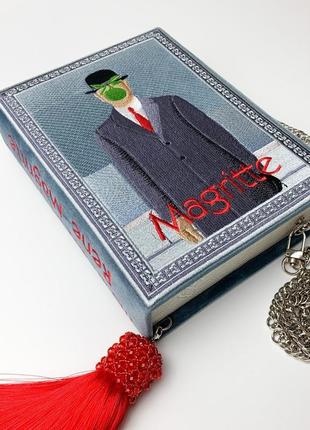 Клатч-книга магріт книга-клатч рене магріт magritte сумка у вигляді книги авторський клатч подарунок2 фото