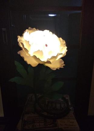 Цветы светильники