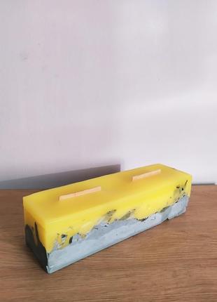 Свічка на бетонне