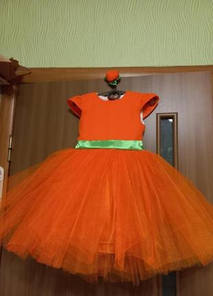 Оранжевое платье для девочки на любой праздник
