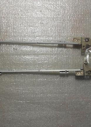 Петлі матриці для ноутбука packard bell pav80