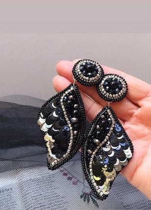 Стильні чорні сережки «крила метелика»1 фото