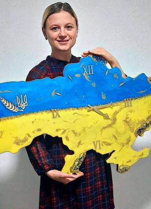 Патріотичний годинник мапа україни1 фото