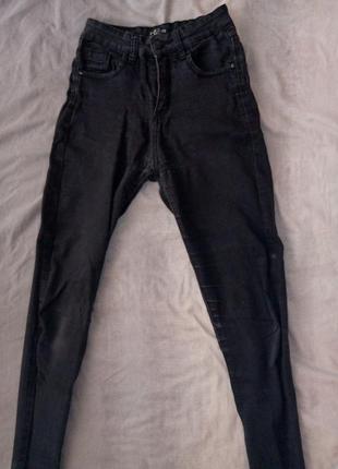 Скинные джинсы1 фото