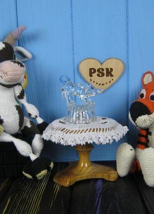 Маленькая ажурная скатерть на кукольный стол, игрушечная мебель. миниатюрная, вязанная крючком psk7 фото