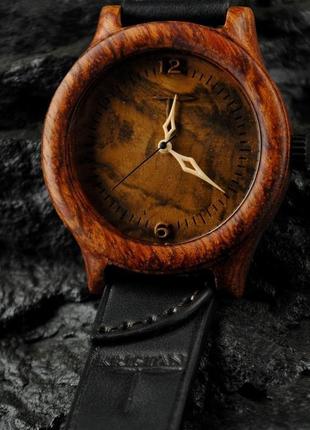 Индивидуальная гравировка .деревянные наручные часы,  кожаный ремешок. наручний годинник бубинго3 фото