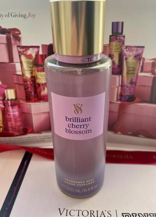 Victoria's secret brilliant cherry blossom fragrance mist1 фото