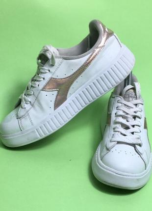 Женские кожаные кроссовки diadora4 фото