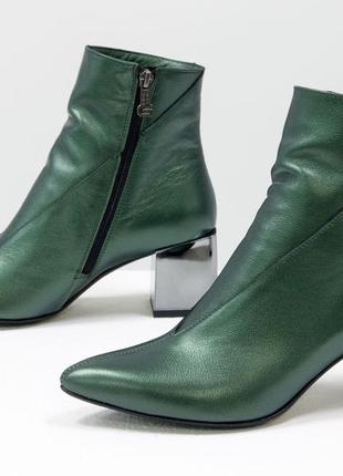 Эксклюзивные кожаные  стильные ботинки  на модном каблуке осень-зима2 фото