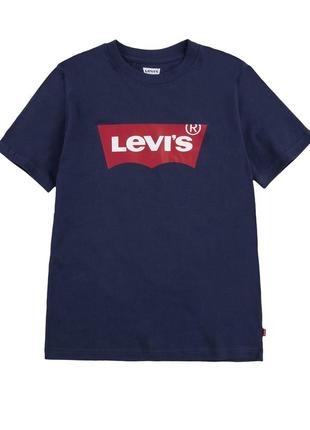 Новая футболка levis xl