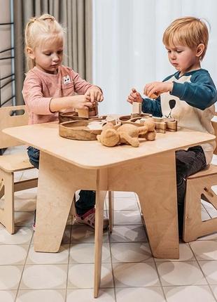 Комплект детского деревянного столика и стульчика1 фото