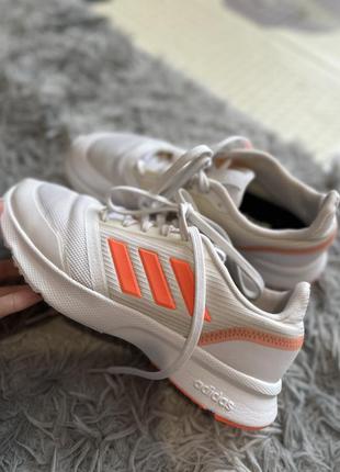 Кроссовки adidas оригинал1 фото