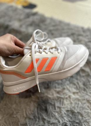 Кроссовки adidas оригинал4 фото