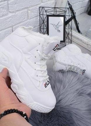 Зимові жіночі білі кросівки на хутрі 36-391 фото