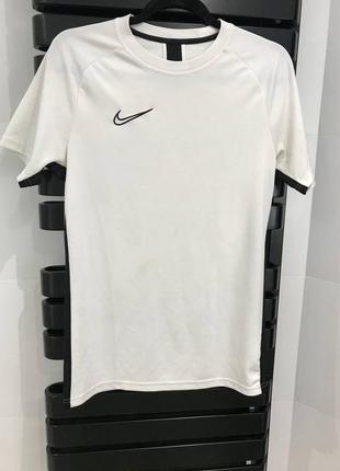 Футболка nike dri-fit1 фото