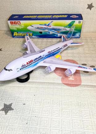 Літак іграшковий 36 см 747-500 іграшка інтерактивна світло,звук1 фото