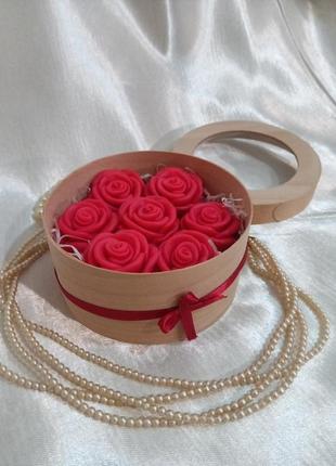 Коробочка мыльных роз подарок девушке2 фото