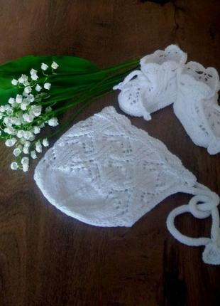 Білий комплект одягу для виписки