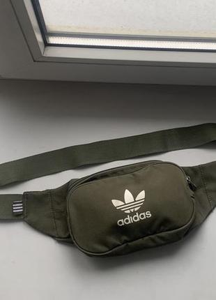 Бананка оригинал adidas