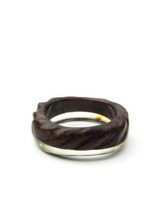 Кольцо с натуральным янтарем и деревом масаран дуба2 фото