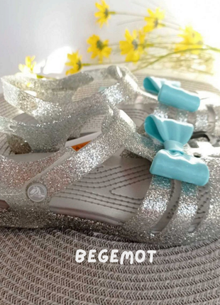 Сандаліки на дівчинку crocs,крокси isabella charm1 фото