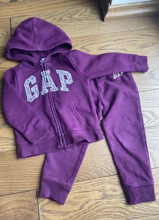 Костюм gap