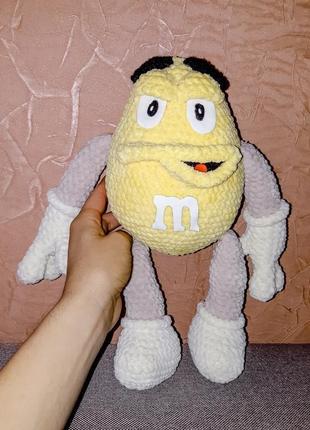 Вязаные игрушки m&m's2 фото