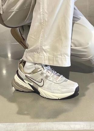 Кросівки nike v2k runtekk light orewood brown2 фото