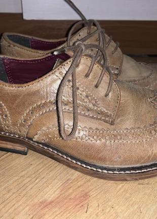 Стильні туфлі , лофери next