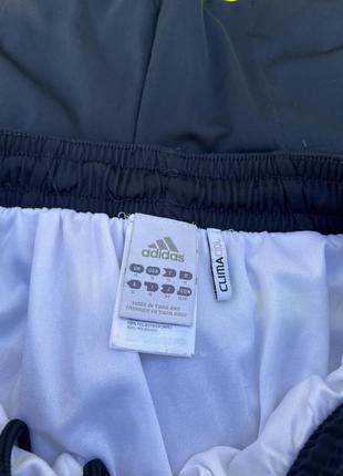 Футбольні шорти adidas розмір s-l8 фото