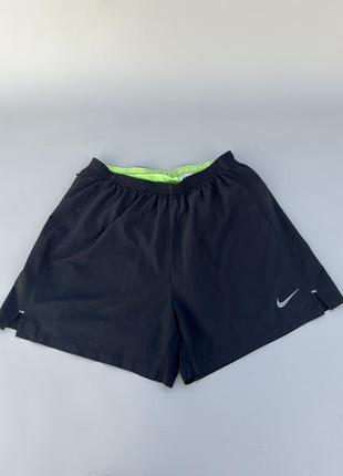 Беговые шорты nike running размер л