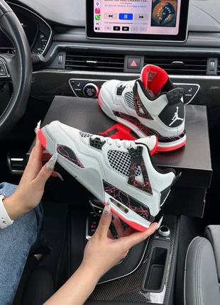 Женские кроссовки в стиле nike air jordan 4 найк джордан / демисезонные / весенние, летние, осенние / обувь / кожа / белые, бежевые, черные, серые7 фото