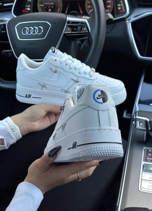 Женские кроссовки в стиле nike air force 1 найк форсы / демисезонные / весенние, летние, осенние / обувь / кожа / белые, черные6 фото