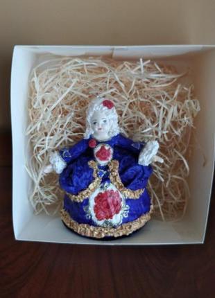 Новорічна ялинкова ватяна іграшка ручної роботи "дама 18 століття"2 фото