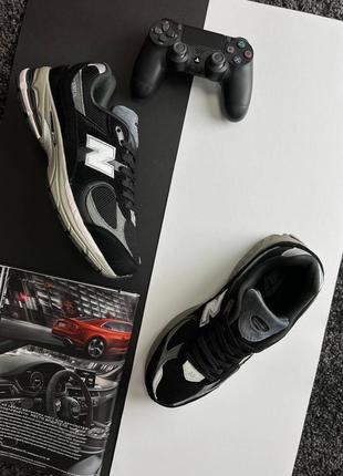 Мужские кроссовки в стиле new balance 2002r25122 джелес / демисезонные / весенние, летние, осенние / обувь / замша / черные, бежевые, серые3 фото