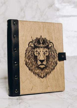 Блокнот зі шкіряною палітуркою "king lion"3 фото