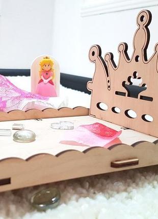 Кроватка "королевская" для кукол барби, monster high и т.д. код 004.20.082 фото