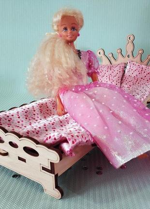 Кроватка "королевская" для кукол барби, monster high и т.д. код 004.20.083 фото