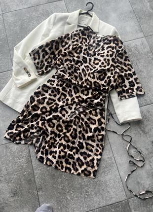 Сукня на запах леопард принт2 фото