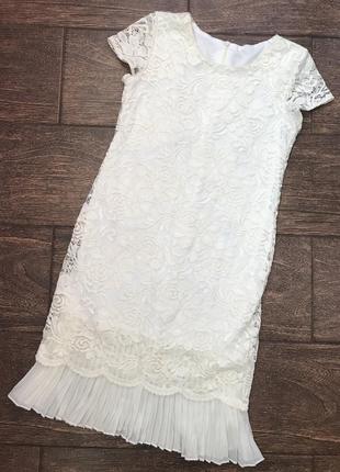 Белоснежное нарядное платье 9 лет1 фото