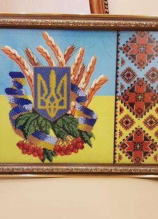 Готовая картина украинские символы (бисер, 9239 бисерин, 27,2*36см)3 фото