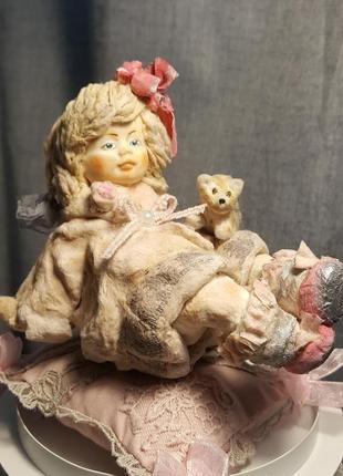 Лялька виготовлена з вати та клейстеру,як ялинкова прикоаса так для интерьеру та колекции,в одному в7 фото