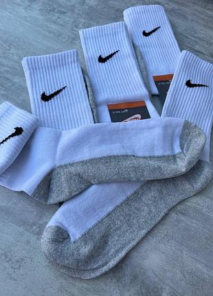Носки найк с серой стопой<unk> высокие носки nike белые