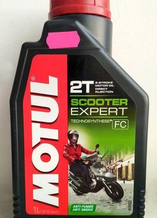 Масло 2т (полусинтетика) scooter expert1л. "motul"