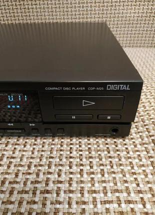 Sony cdp-m25