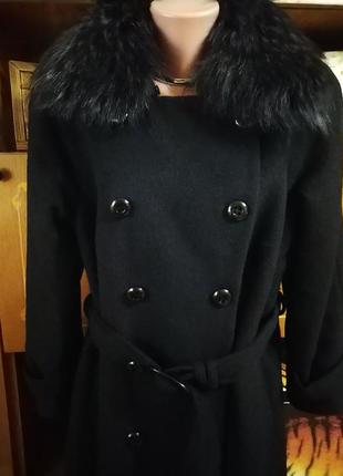Пальто зимове c натуральним коміром тепле, в стилі мілітарі.розмір 185 фото