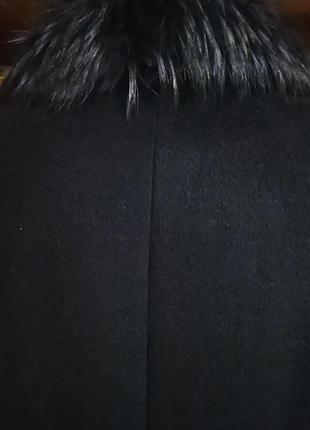 Пальто зимове c натуральним коміром тепле, в стилі мілітарі.розмір 189 фото