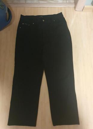 Черные стрейчевые джинсы р.345 фото