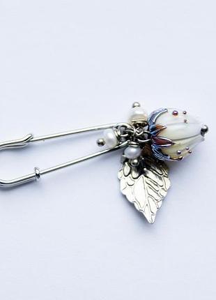 Мини брошка-булавка "стильный наряд"